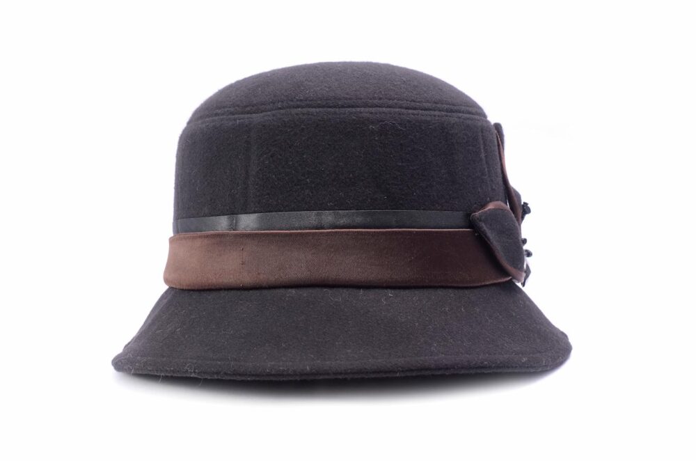 black and brown cloche hat